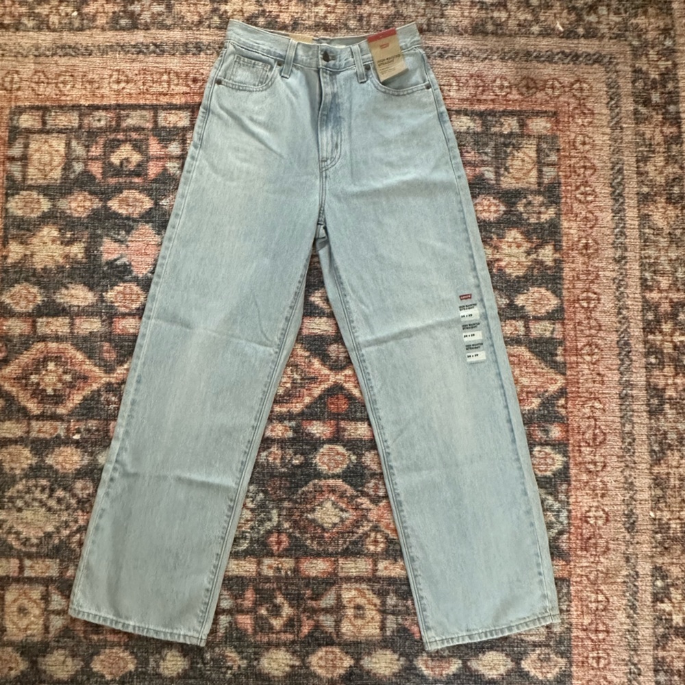 Levi’s High Waisted Straight Jeans